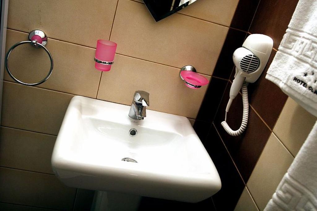 Clas Hotel 3*